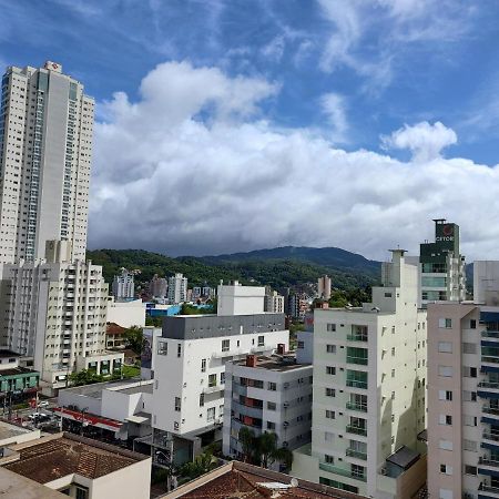 Loft 401 Perto Da Vila Germanica E Centro Blumenau Ngoại thất bức ảnh